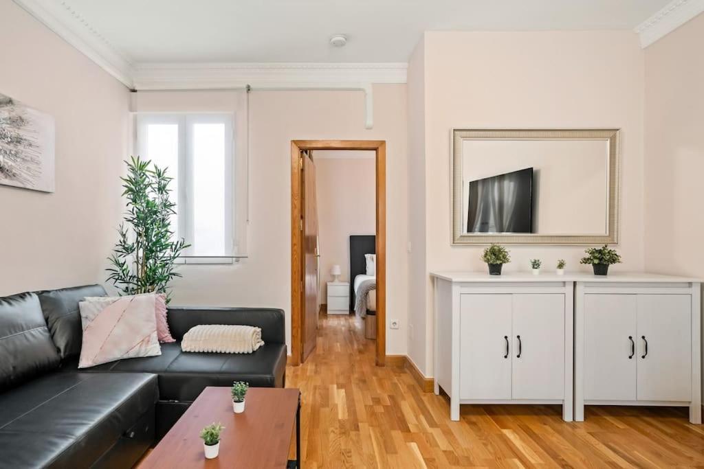 Spacious Modern Flat In The Centre Of - Infantas Apartamento *